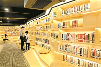 地鐵“生活館” 免費(fèi)借閱圖書(shū)，為城市生活添書(shū)香